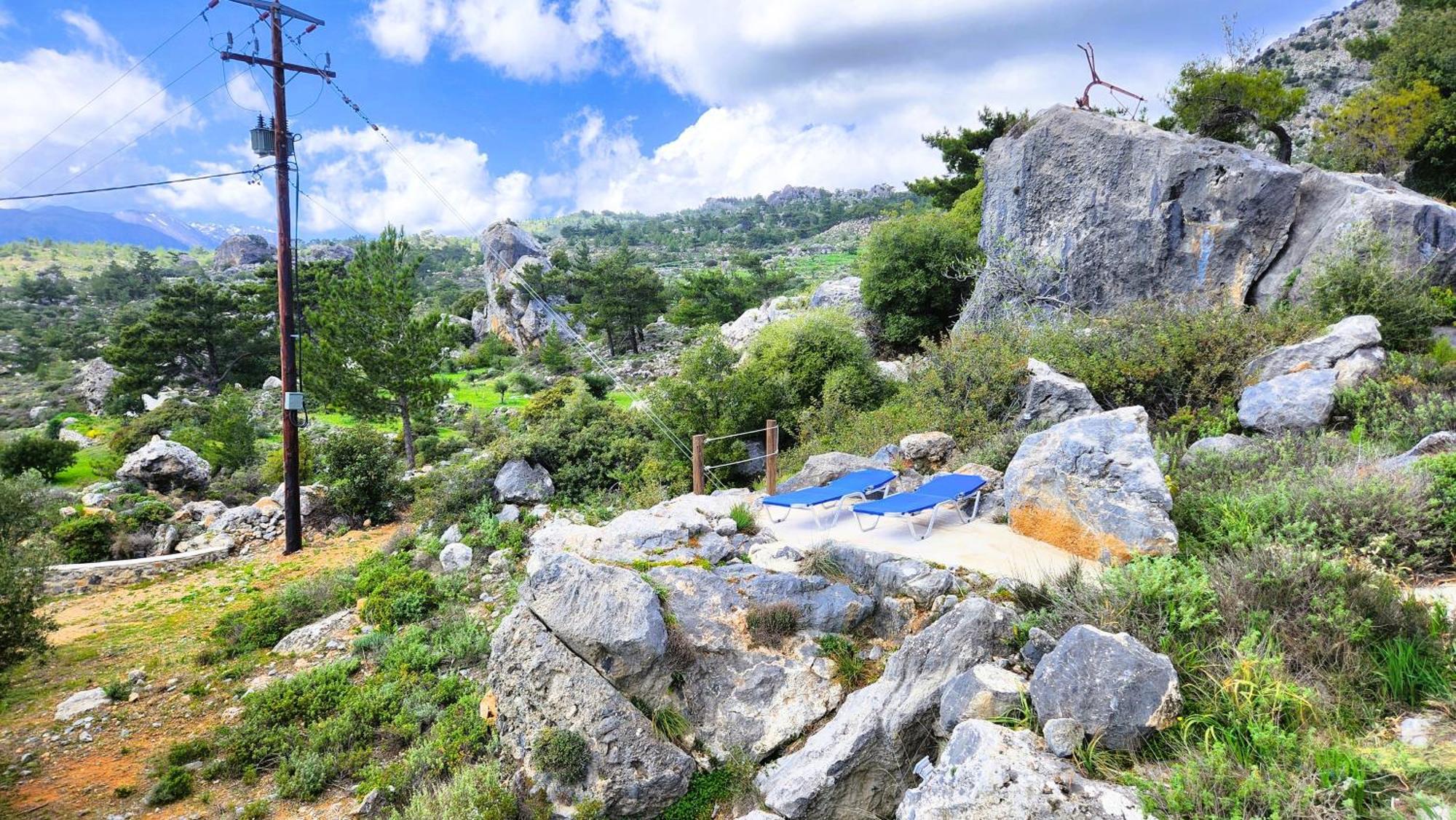 Villa M - Villa With Private Pool And Yard Anatoli  Exterior photo