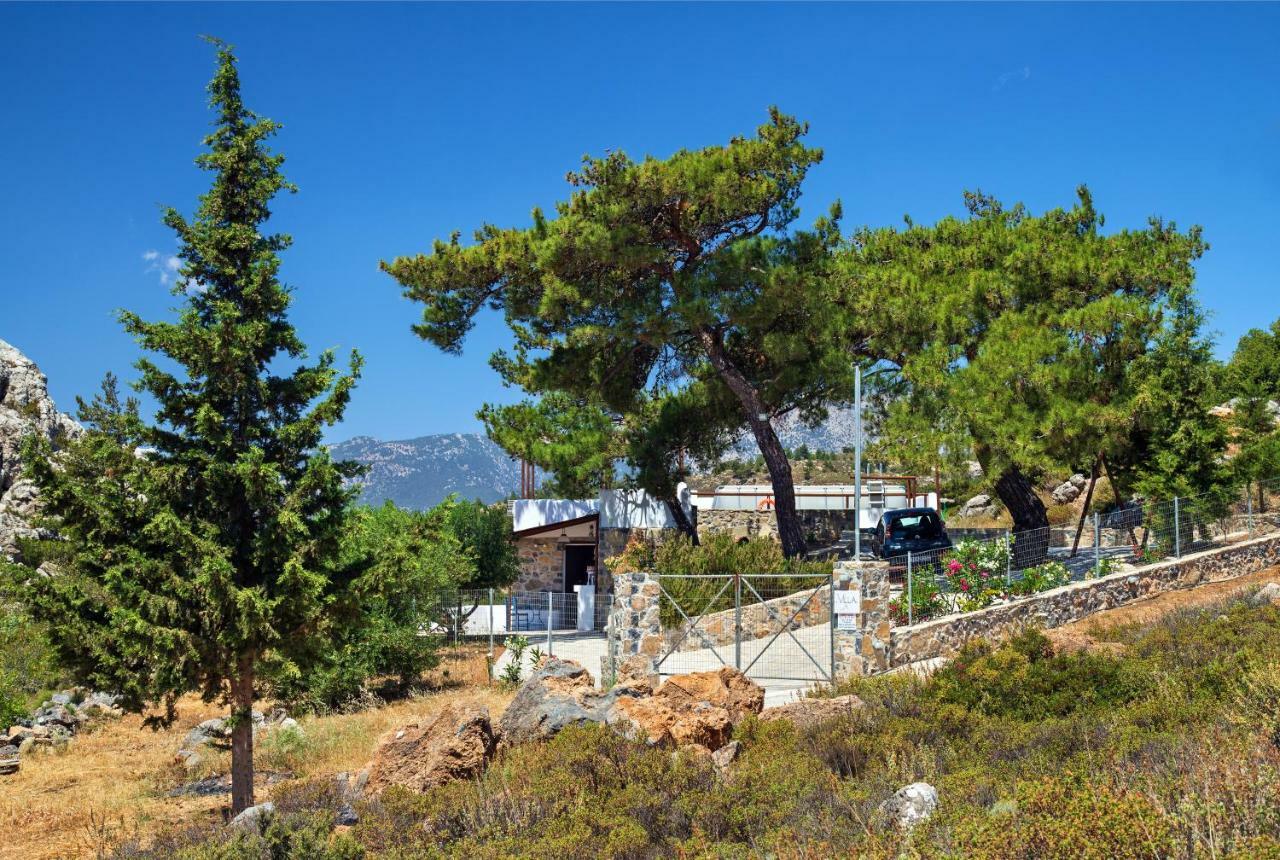 Villa M - Villa With Private Pool And Yard Anatoli  Exterior photo