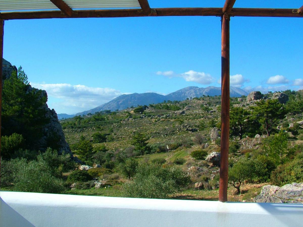 Villa M - Villa With Private Pool And Yard Anatoli  Exterior photo